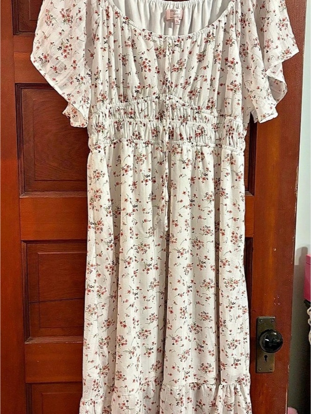 Dizzy Lizzy Floral Maxi Dress in White & Pink Size XL Like New